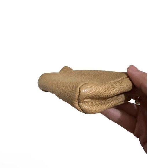 Gucci mini brown leather pouch - Picture 10 of 13